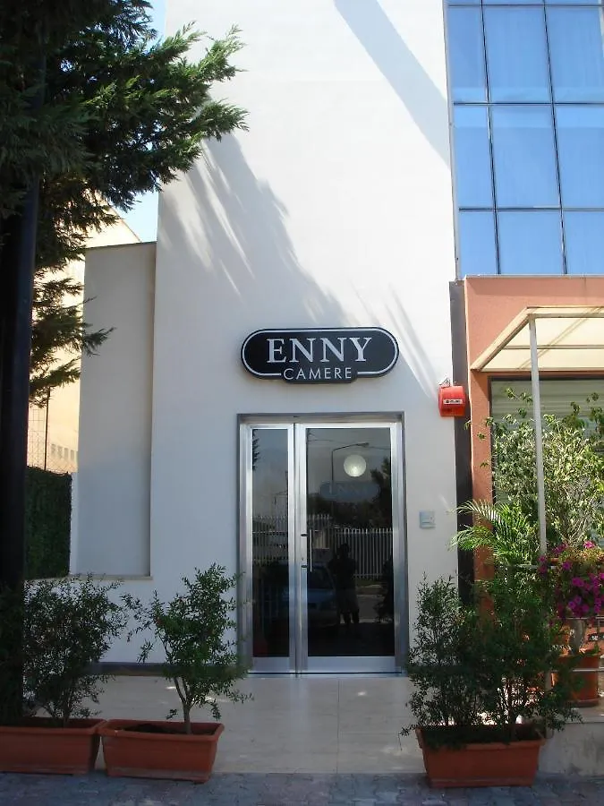 Enny Camere Alcamo 0*,  Italië